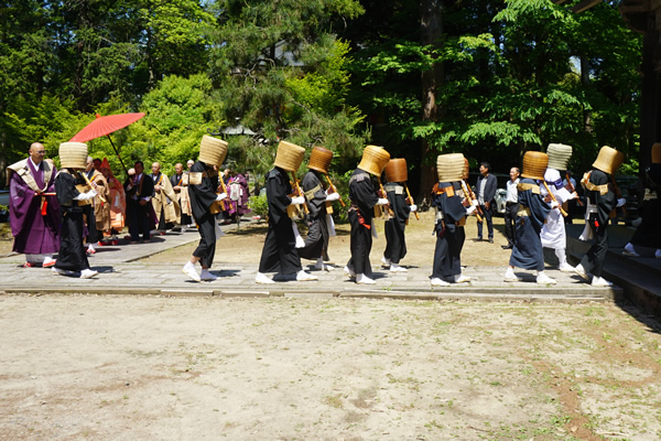 國泰寺妙音会開山