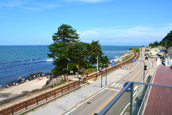 義経岩