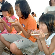 2004年